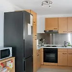 Karolus 아파트 *